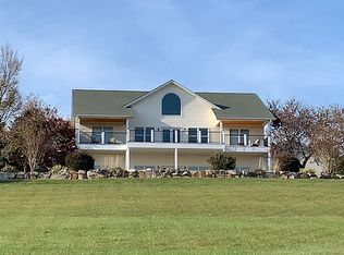 795 Zirkle Rd, Dandridge, TN 37725