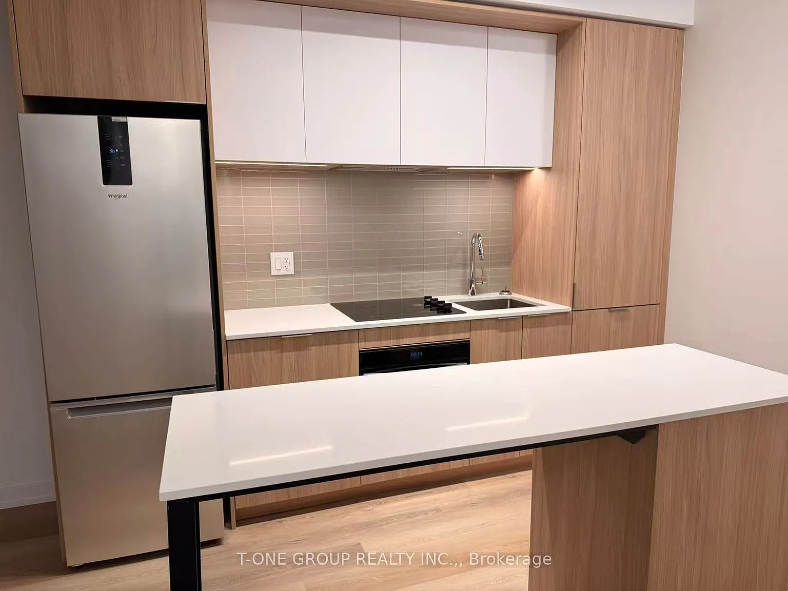 2 bed, $2,700 — Photo 3