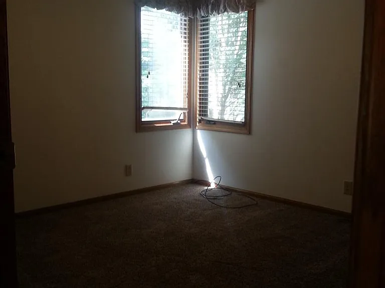 5426 Channel Dr — Photo 8