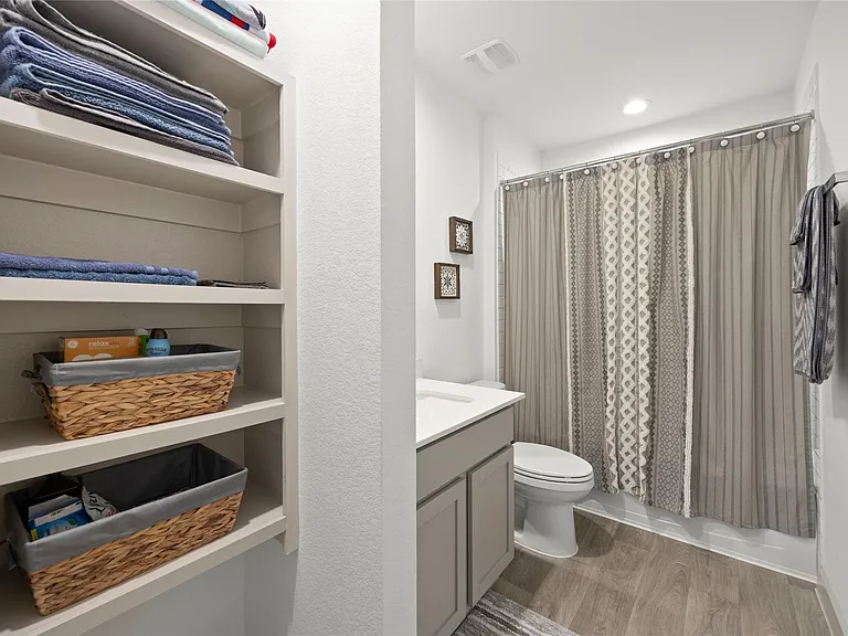 1134 Della Ln — Photo 22