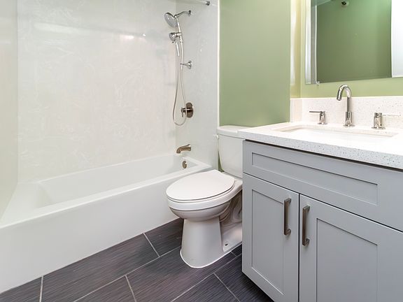 3rd image of 2724 Kahoaloha Ln APT 506