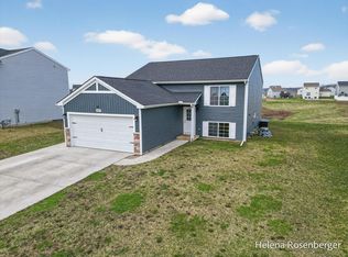 1700 Harper Grove Ln, Vicksburg, MI