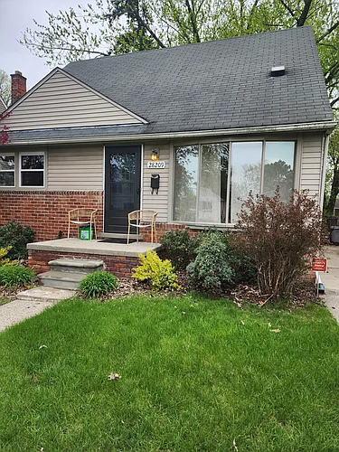 28209 Joan St Photo 1