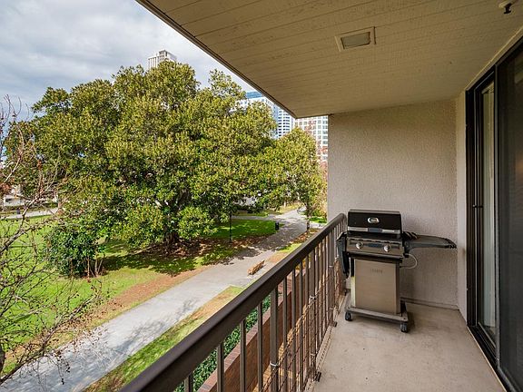 4th image of 750 State St Unit 225