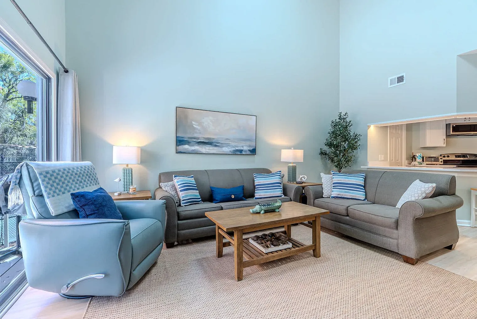 2 bed, 2.0 bath, 1410 sqft, $3,657 — Photo 1