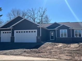 1490 Birch Hill Ln, Shawano, WI 54166