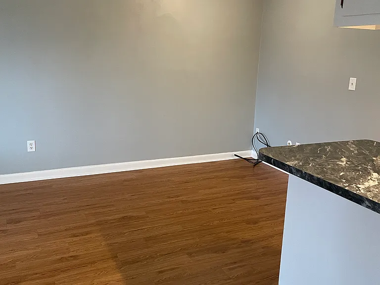 living room/ Kitchen