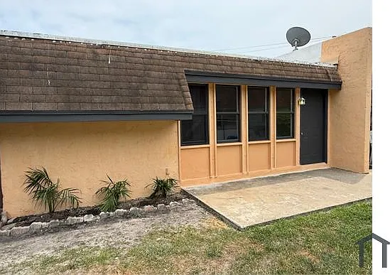 1312 NW 8th Ave — Photo 1