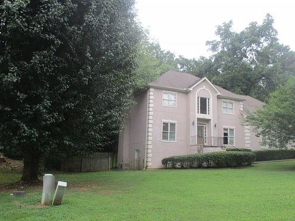 2nd image of 1470 Livingston Dr SW