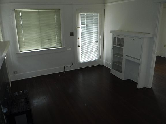5th image of 3984 Kansas St