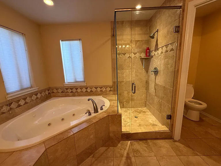20997 Spinnaker St — Photo 14