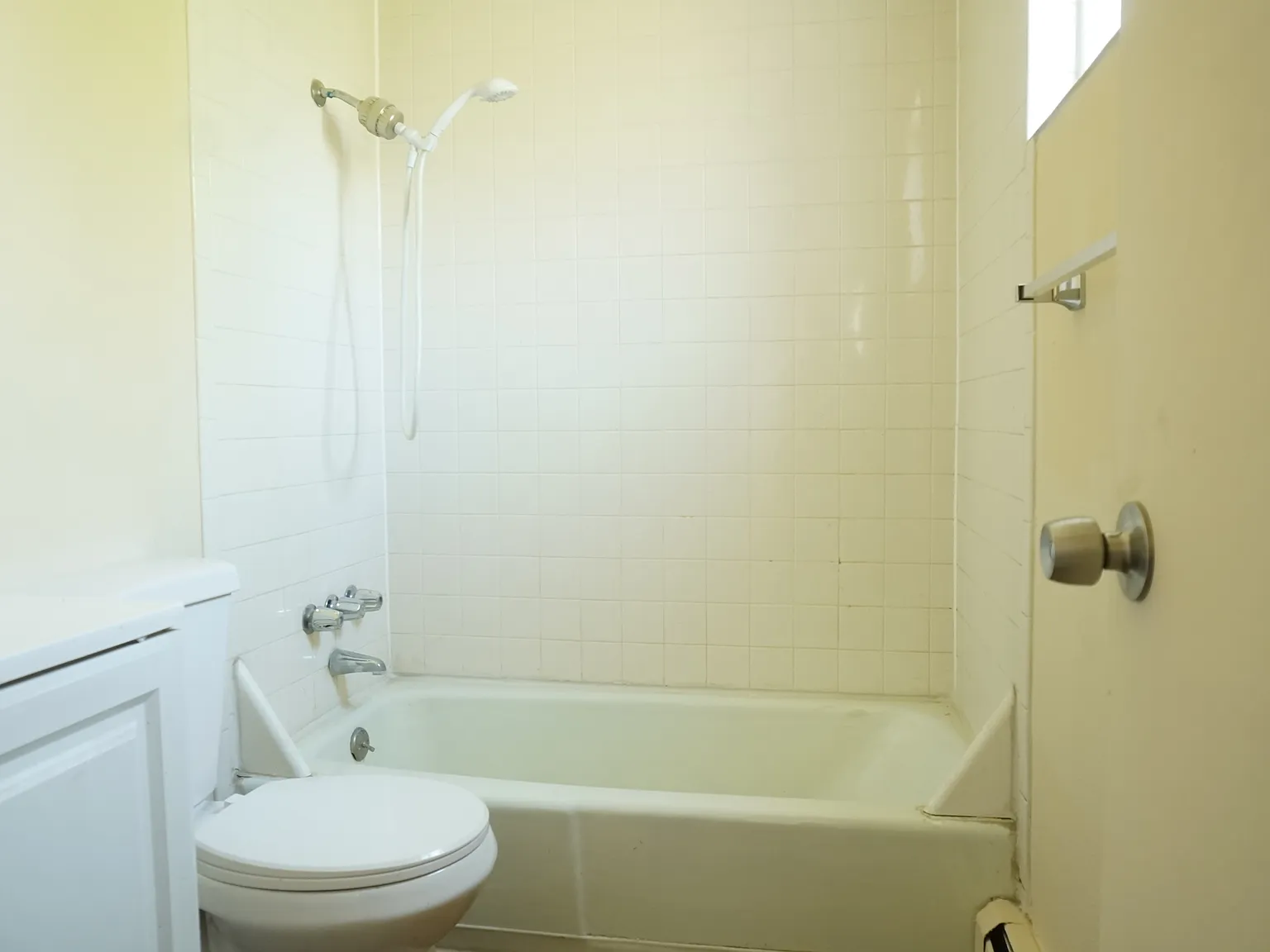 1 bed, 600 sqft, $1,295 — Photo 2
