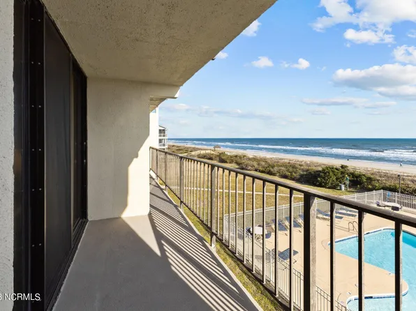 2305 W Ft Macon Road #306, Atlantic Beach, NC 28512