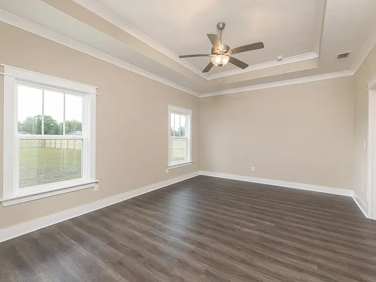 283 Tillis Ln — Photo 6