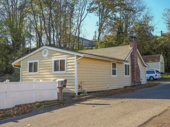 1105 12th St, Bremerton, WA 98337