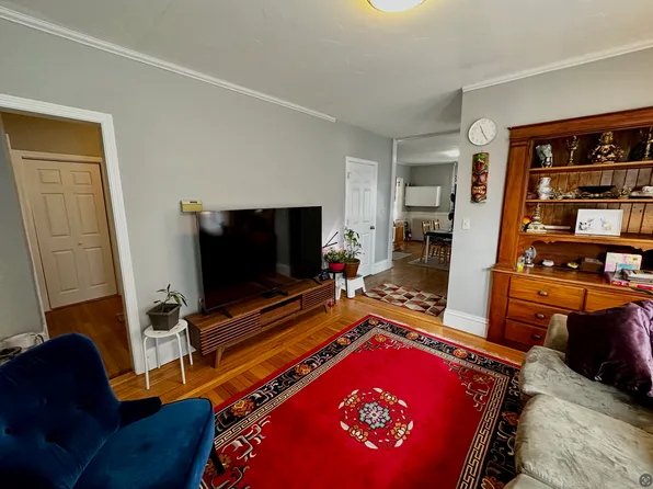 40 Spring St #1, Malden, MA 02148