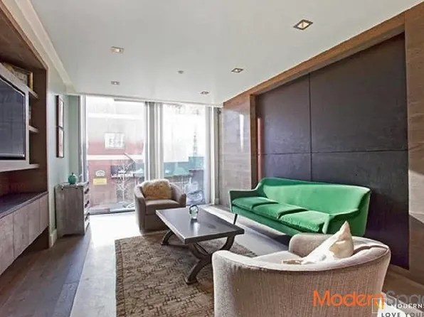 44-15 Purves Street image 7 of 9