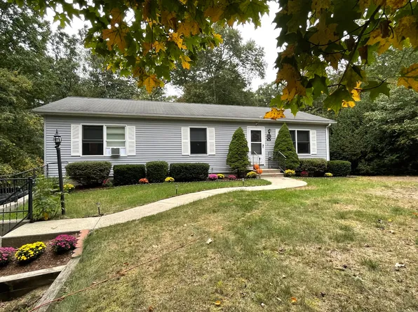 19 Tamarack Circle, Killingly, CT 06241