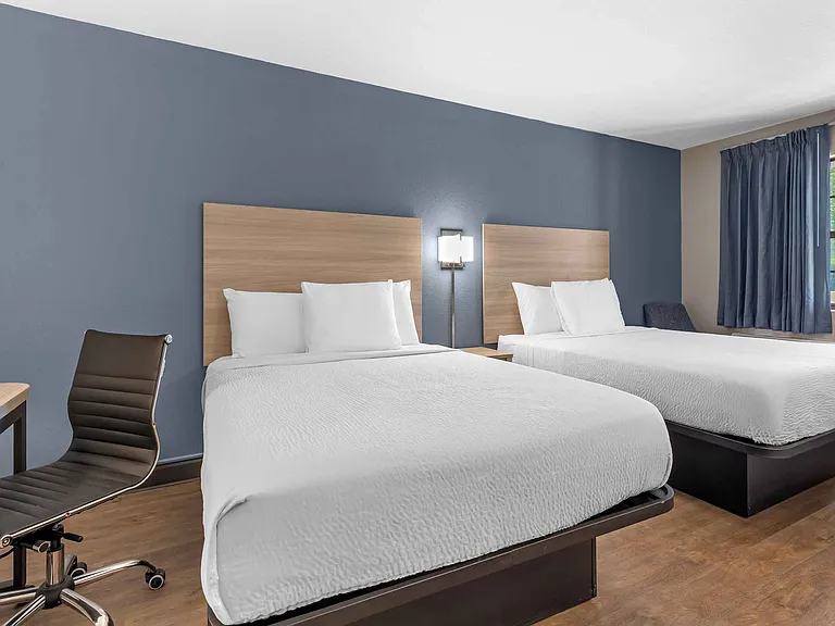 Studio Suite - 2 Queen Beds