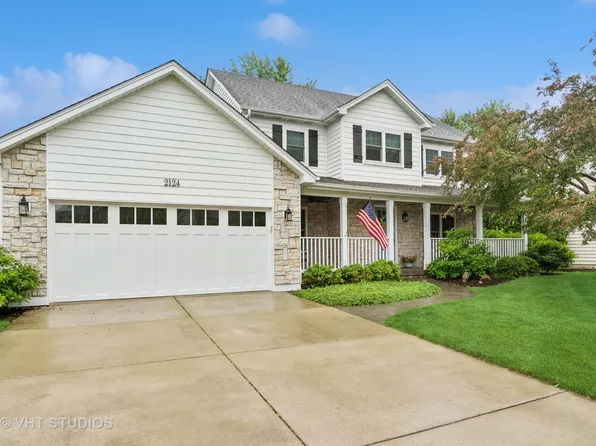 2124 Wicklow Rd, Naperville, IL 60564