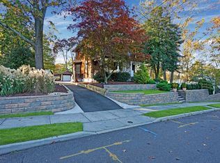 28 Davis Rd, Lakewood, NJ 08701