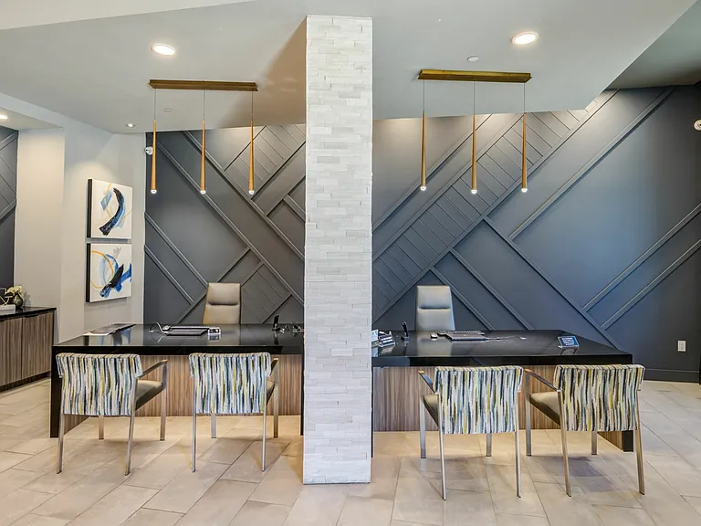 Leasing Office