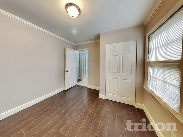 14011 Phillips Rd — Photo 10