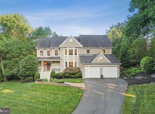 11011 Burywood Ln, Reston, VA 20194