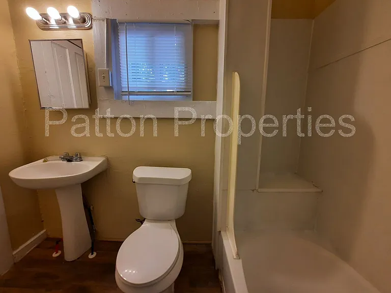 3202 Colin Kelly Dr — Photo 10