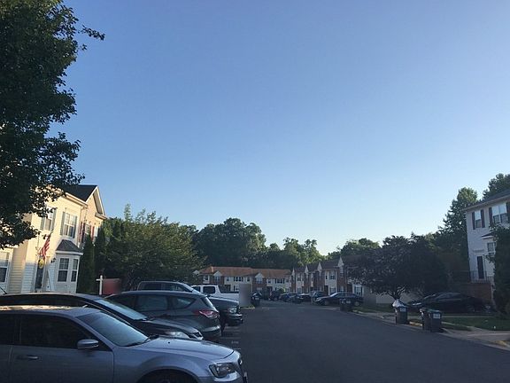 5th image of 403 Park Cove Dr