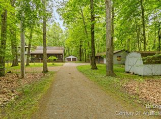 6268 131st St, Saugatuck, MI 49453
