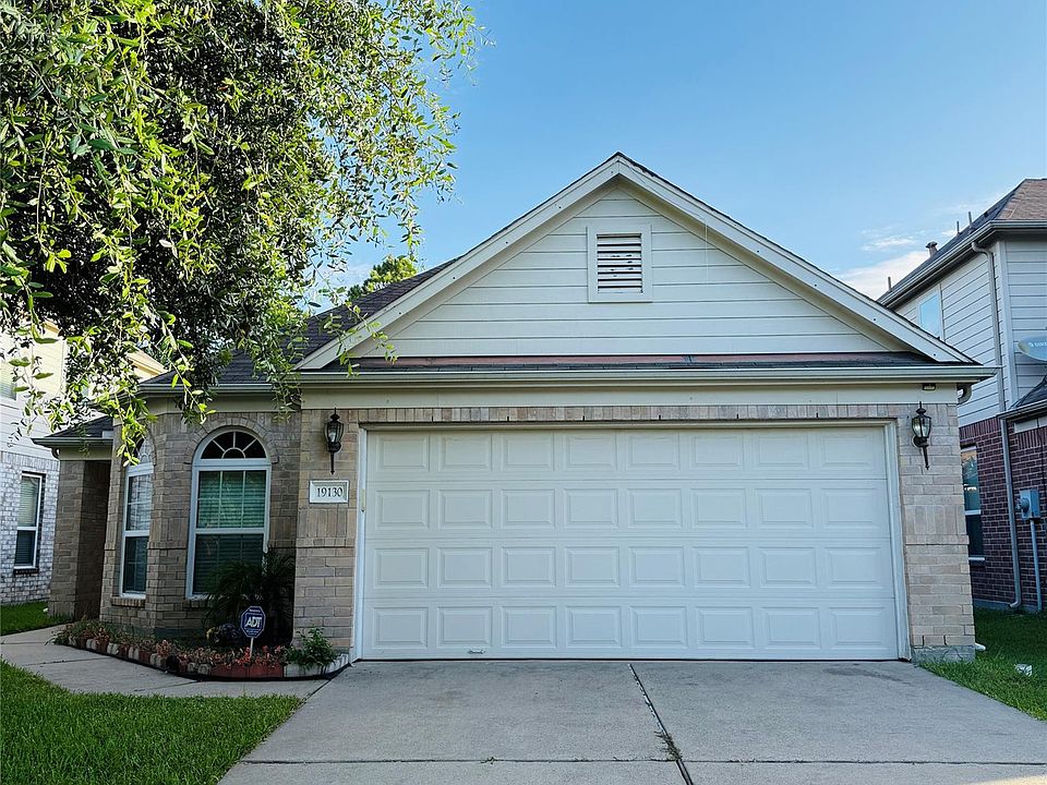 1st image of 19130 Clevera Walk Ln