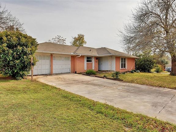 2nd image of 5501 Cordell Ln