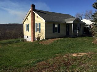 523 Main St, Manns Choice, PA 15550