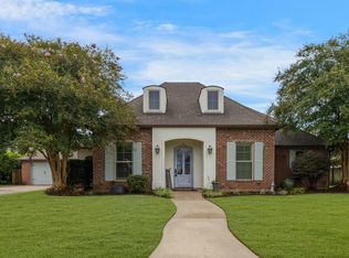 201 Ambergris Ln, Lafayette, LA 70508