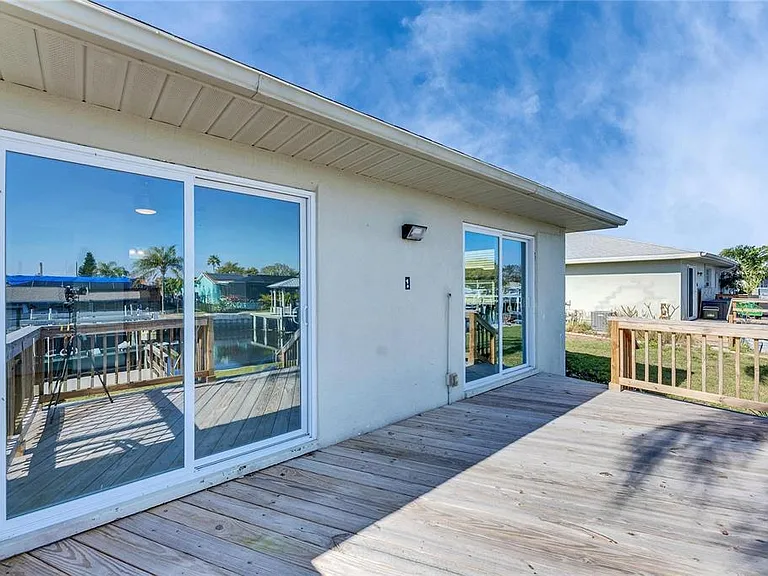 1025 Apollo Beach Blvd #1 — Photo 45