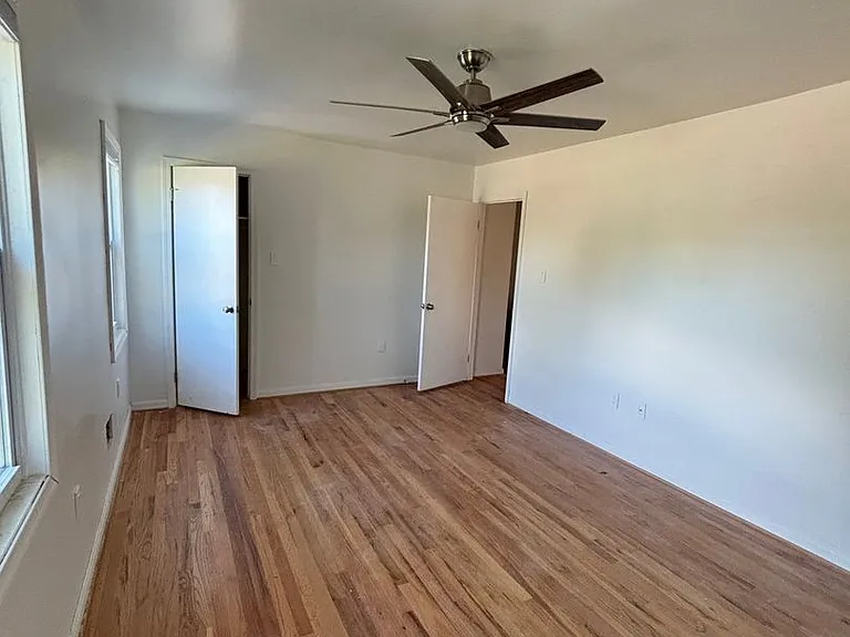 2 Alice Ct — Photo 15