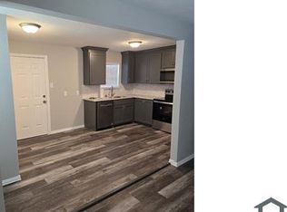 310 SW 18th St, Grand Prairie, TX 75051