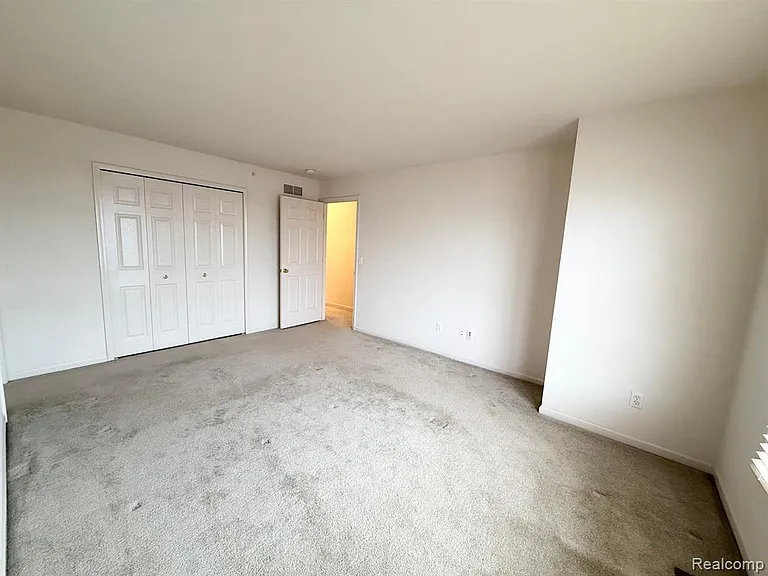 3930 Forester Blvd — Photo 15