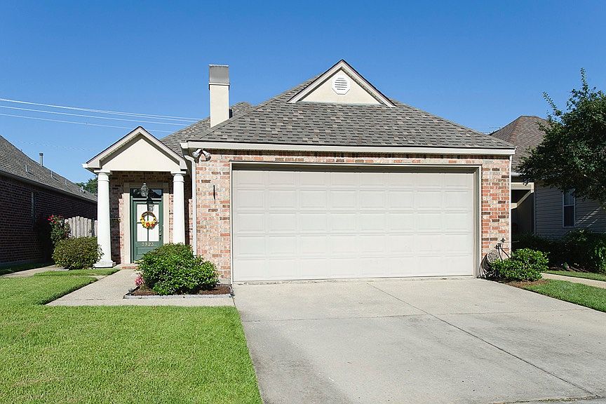 1st image of 3923 Woodland Hill Ct
