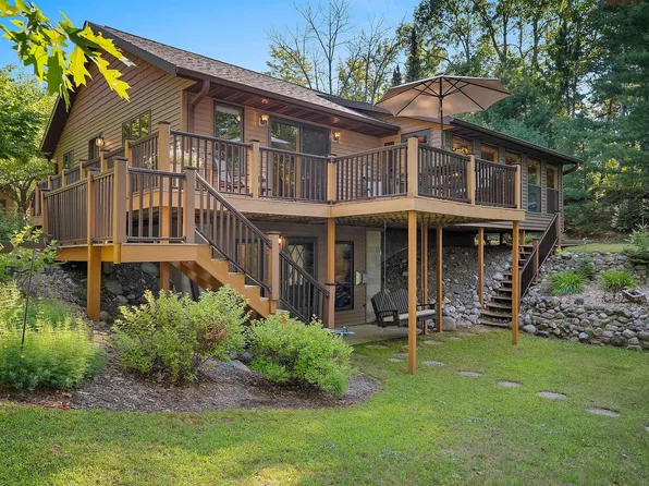 16471 Pannor Ln, Mountain, WI 54149