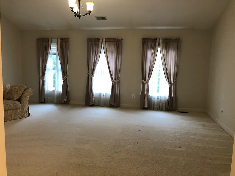 20449 Winfield Pl — Photo 10