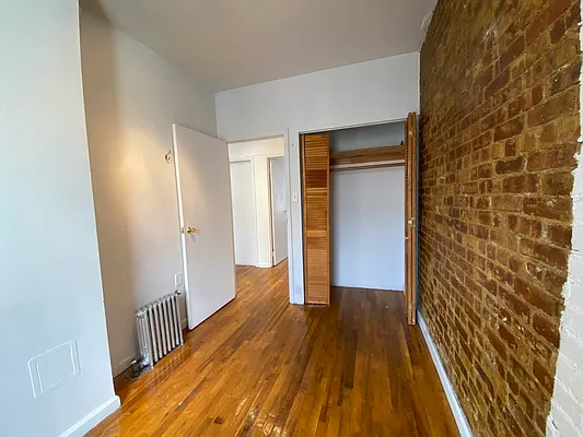 Rented by Best Apartments North Inc | media 54