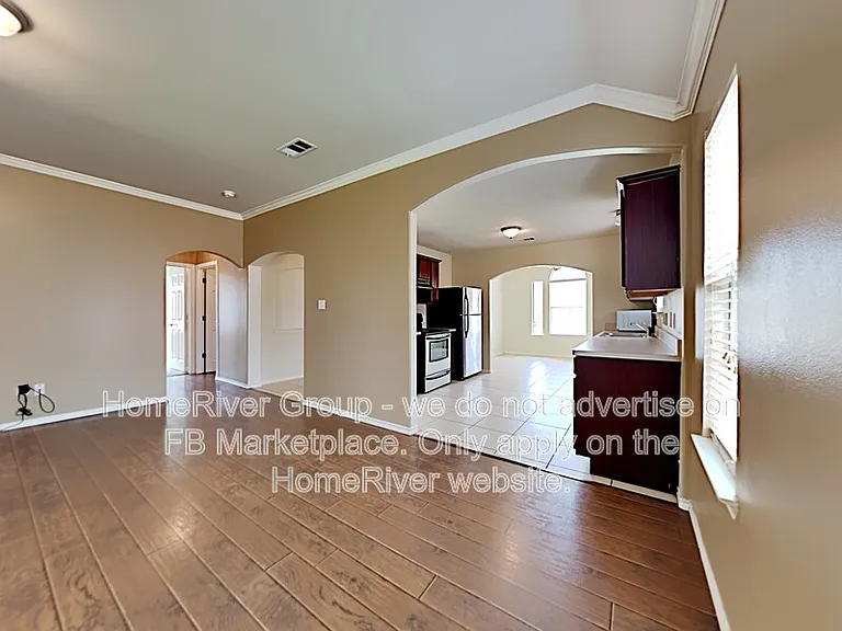 112 Magnolia St — Photo 10