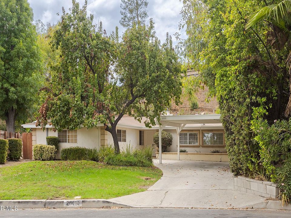 1st image of 20436 Coulson St