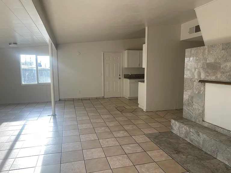 1609 E Bonanza Rd — Photo 6