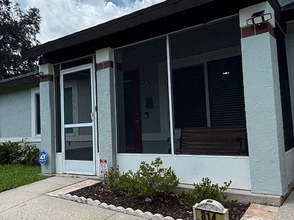 814 Oak Rd