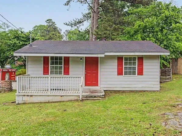 8012 Green St, Douglasville, GA 30134
