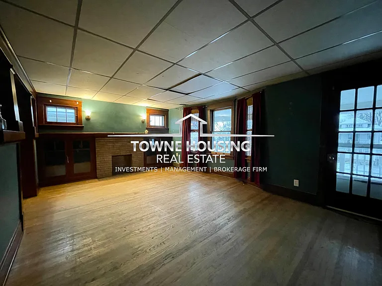 418 Colvin Ave — Photo 24
