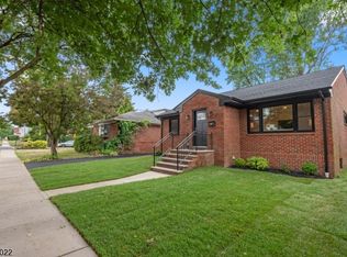 160 Baldwin Pl, Bloomfield, NJ 07003